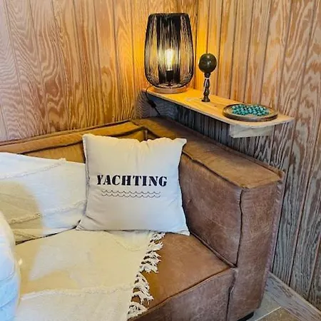 Appartement Escale De Luxe Sur La Marina Acces A Pied Deauville