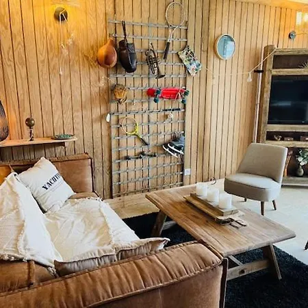 Escale De Luxe Sur La Marina Acces A Pied Appartement Deauville